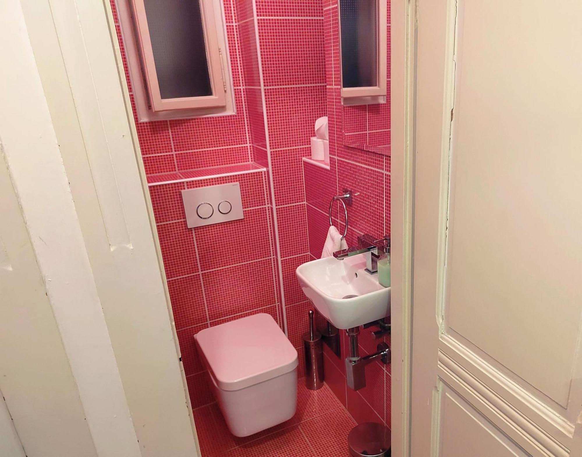 Tower Apartment Praag Buitenkant foto